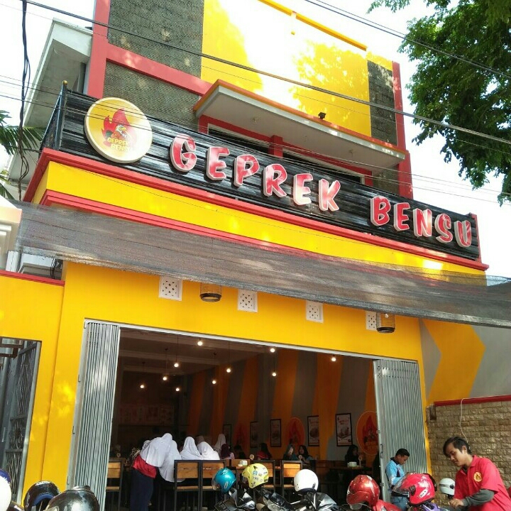 Gambar Paket Geprek Bensu Original